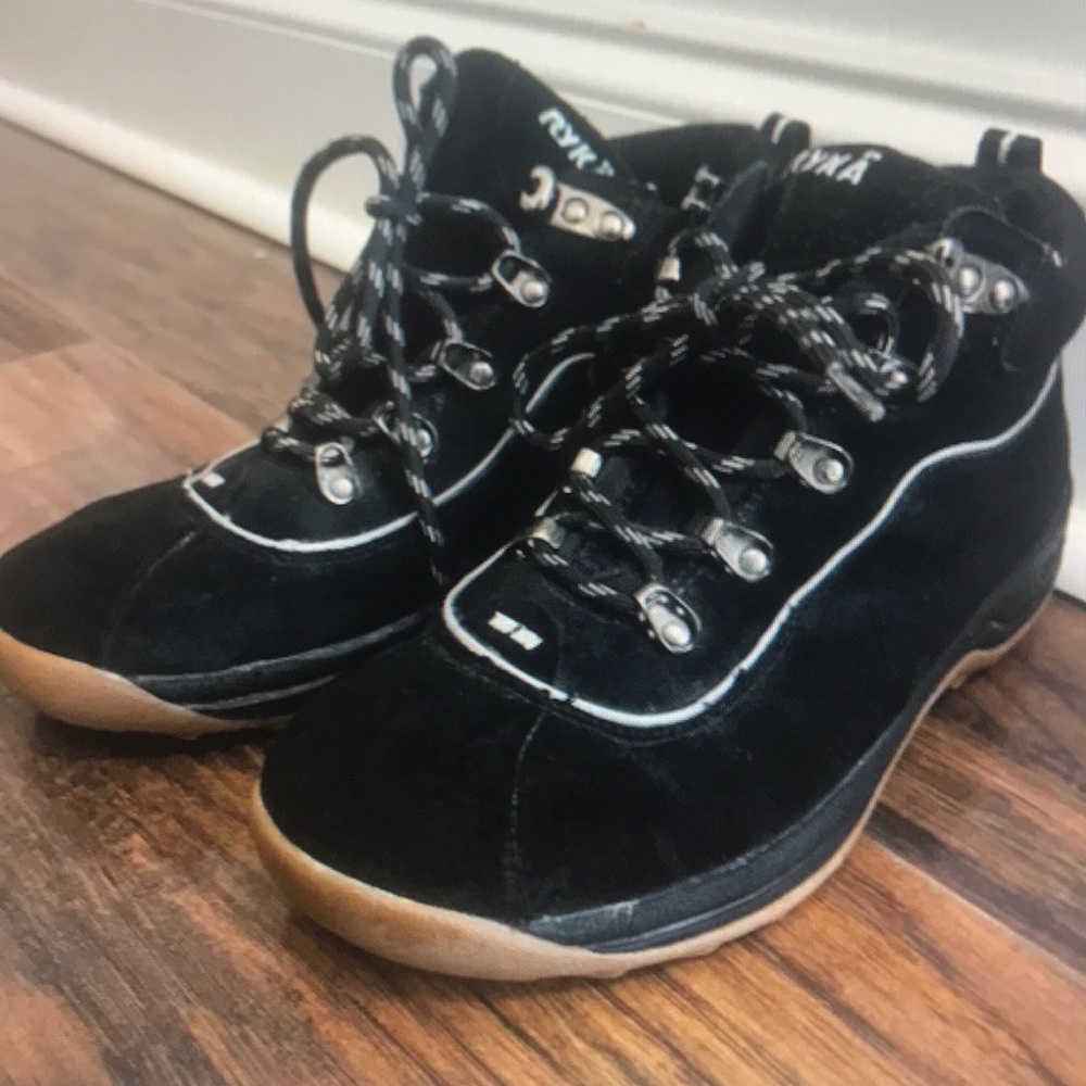 Ryka terrain suede hiking boots